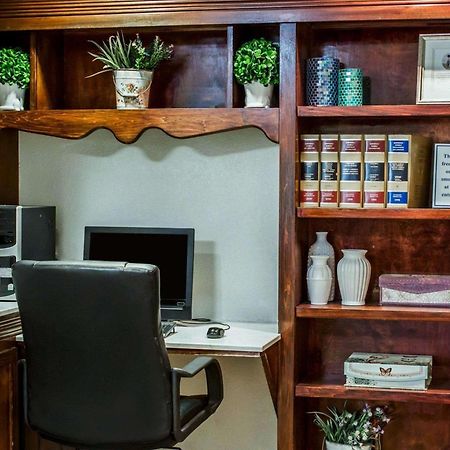 Quality Inn Rocky Mount Εξωτερικό φωτογραφία