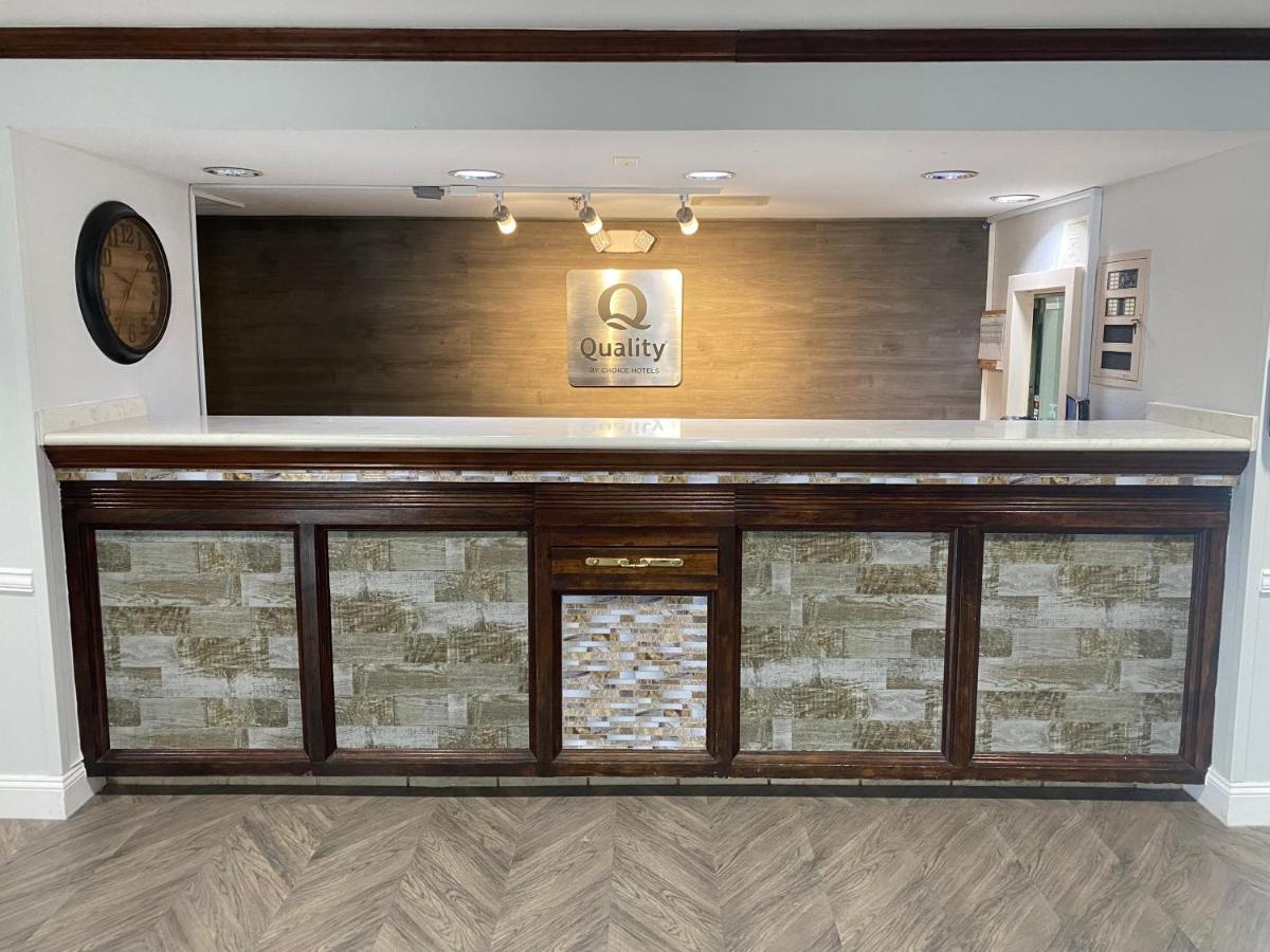 Quality Inn Rocky Mount Εξωτερικό φωτογραφία