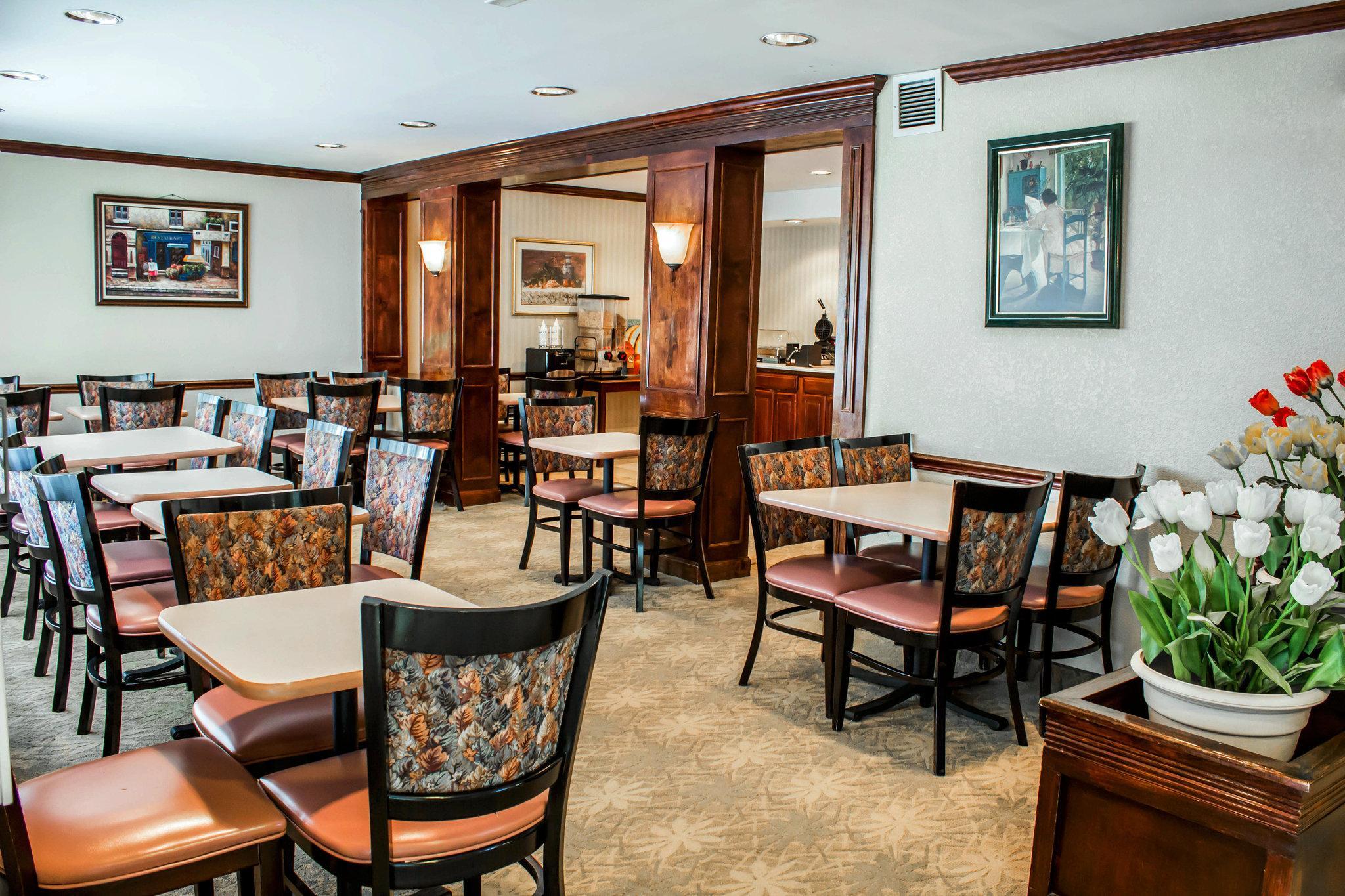 Quality Inn Rocky Mount Εξωτερικό φωτογραφία