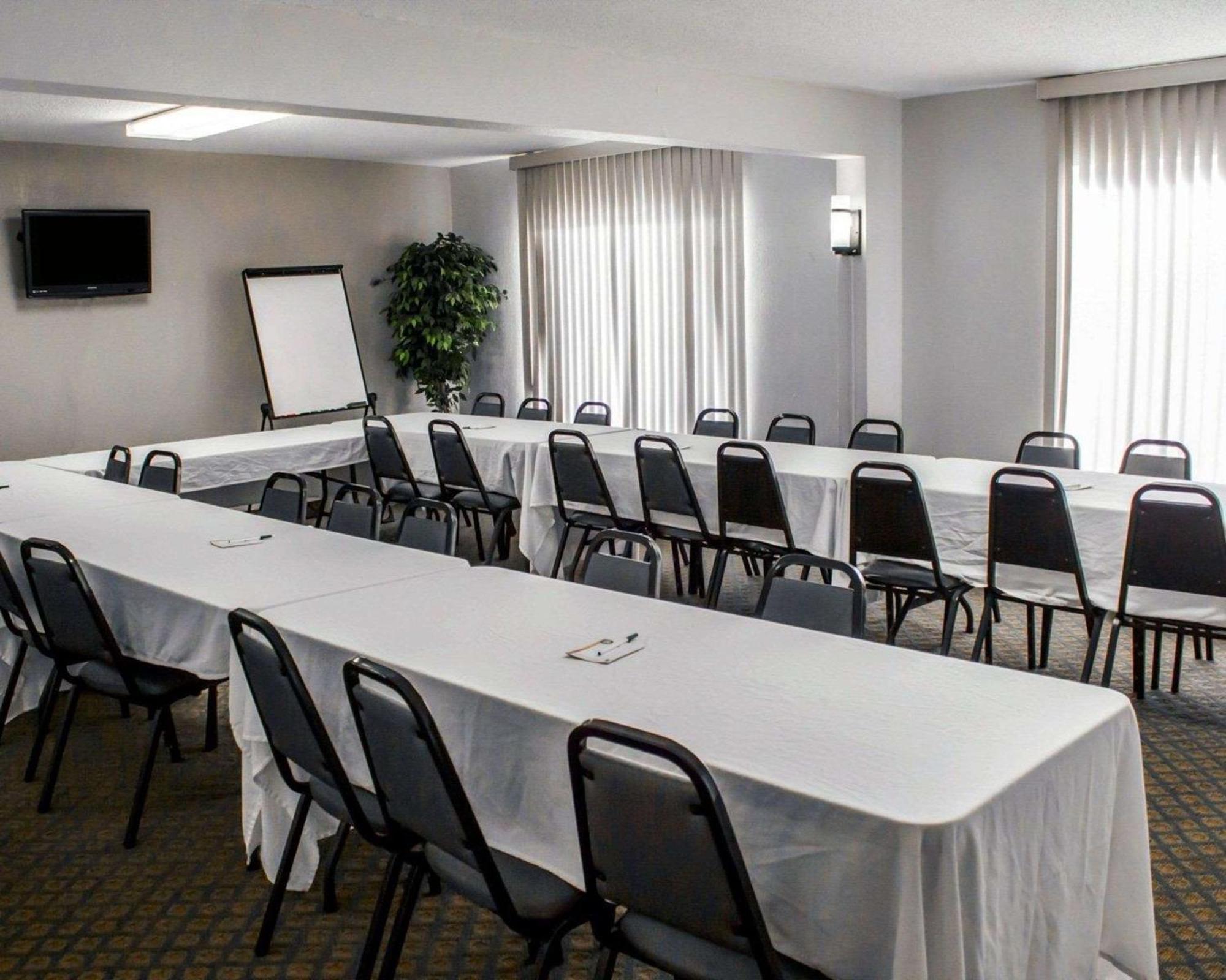 Quality Inn Rocky Mount Εξωτερικό φωτογραφία