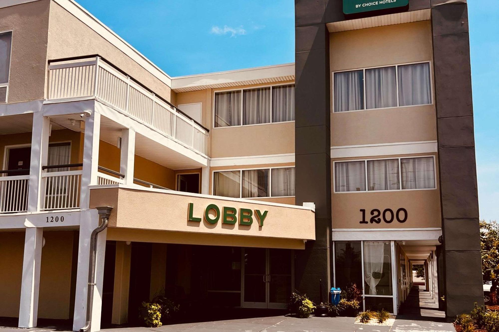 Quality Inn Rocky Mount Εξωτερικό φωτογραφία