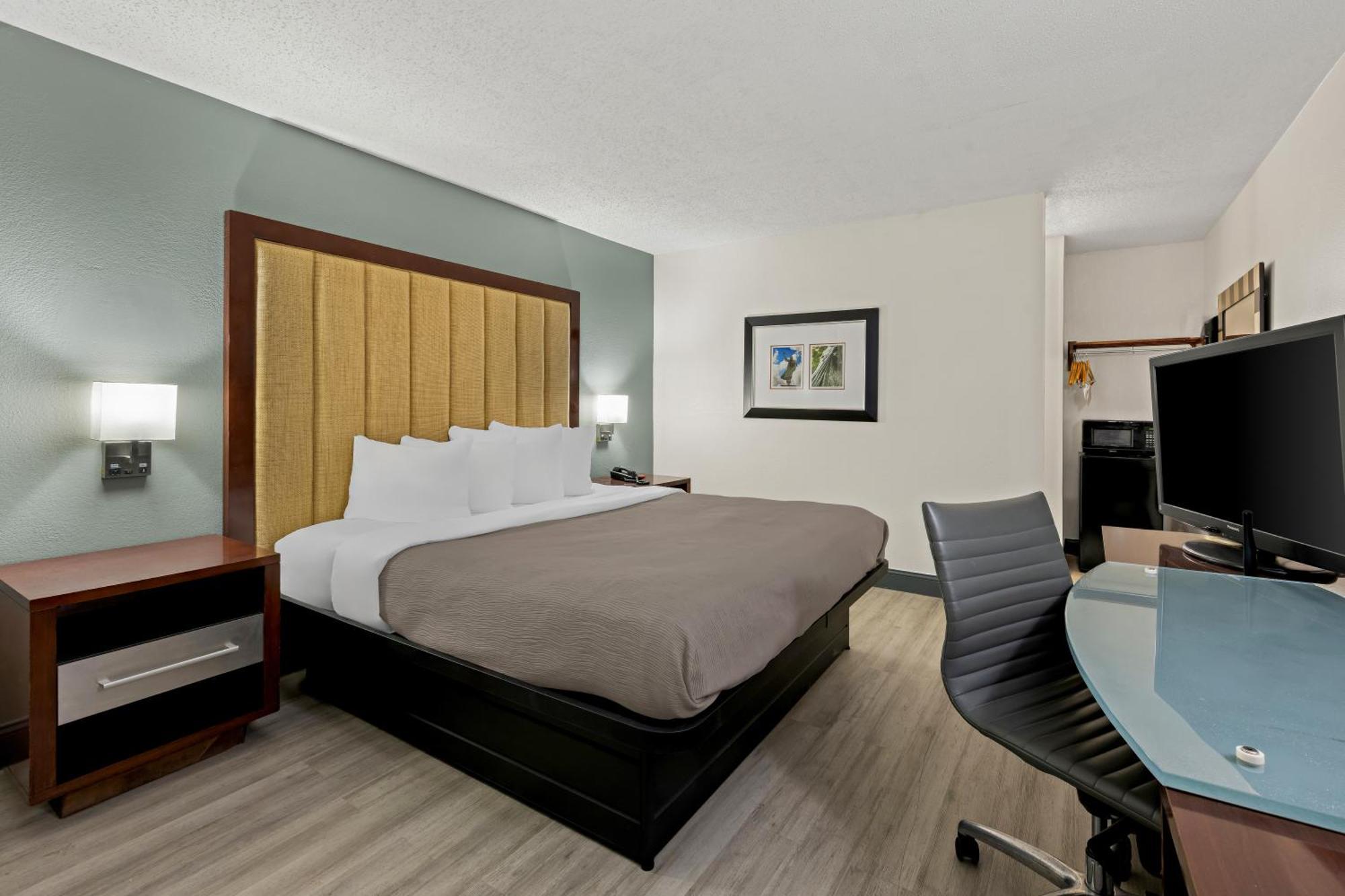 Quality Inn Rocky Mount Εξωτερικό φωτογραφία