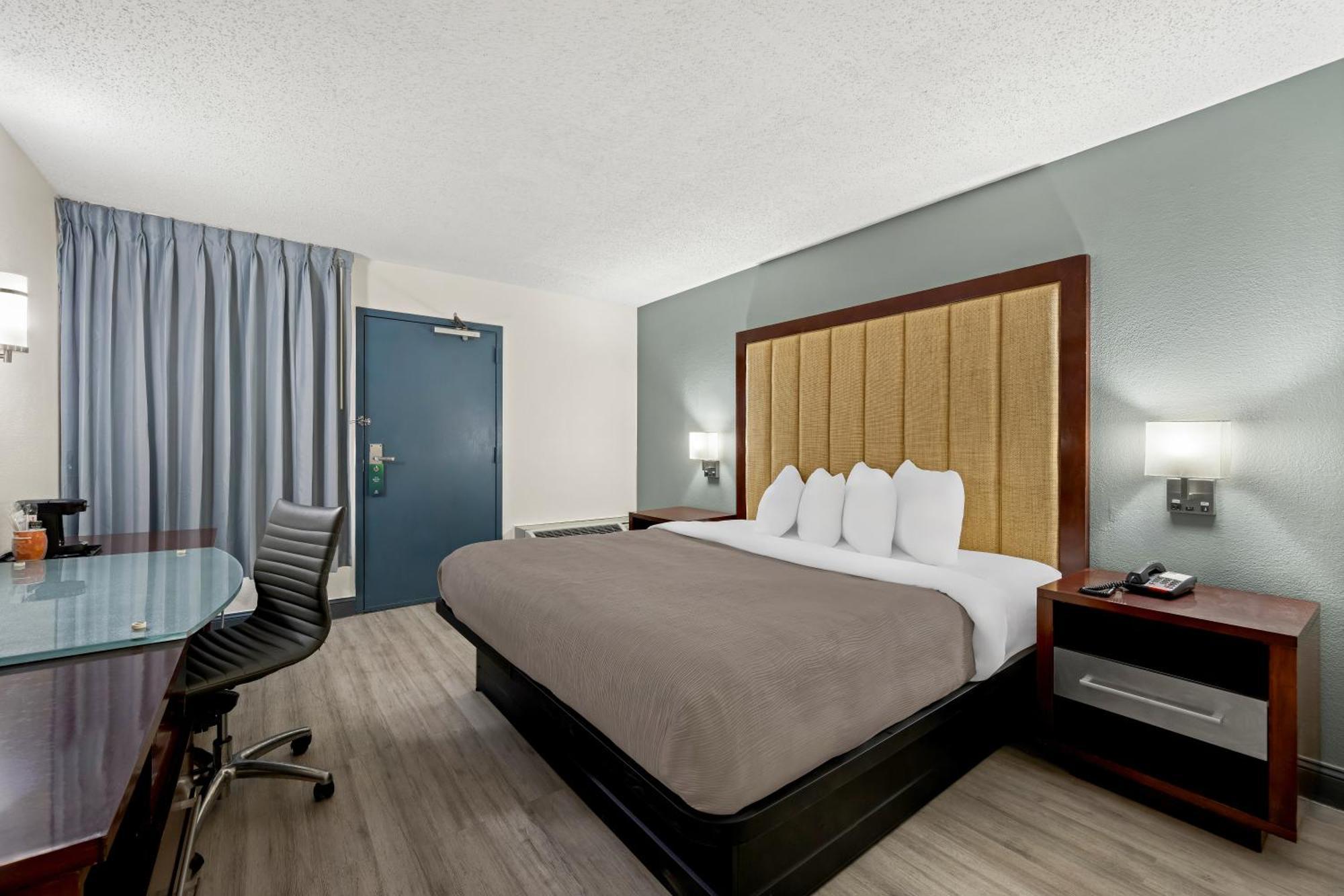 Quality Inn Rocky Mount Εξωτερικό φωτογραφία